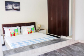 Signature Holiday Homes - Furnished Studio in Knight Bridge Court A, JVC